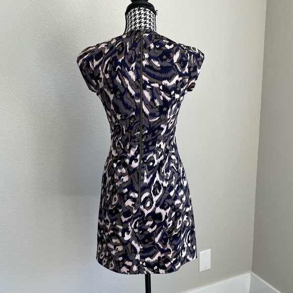 Abstract Pattern French Collection Dress - Picture 2 of 6